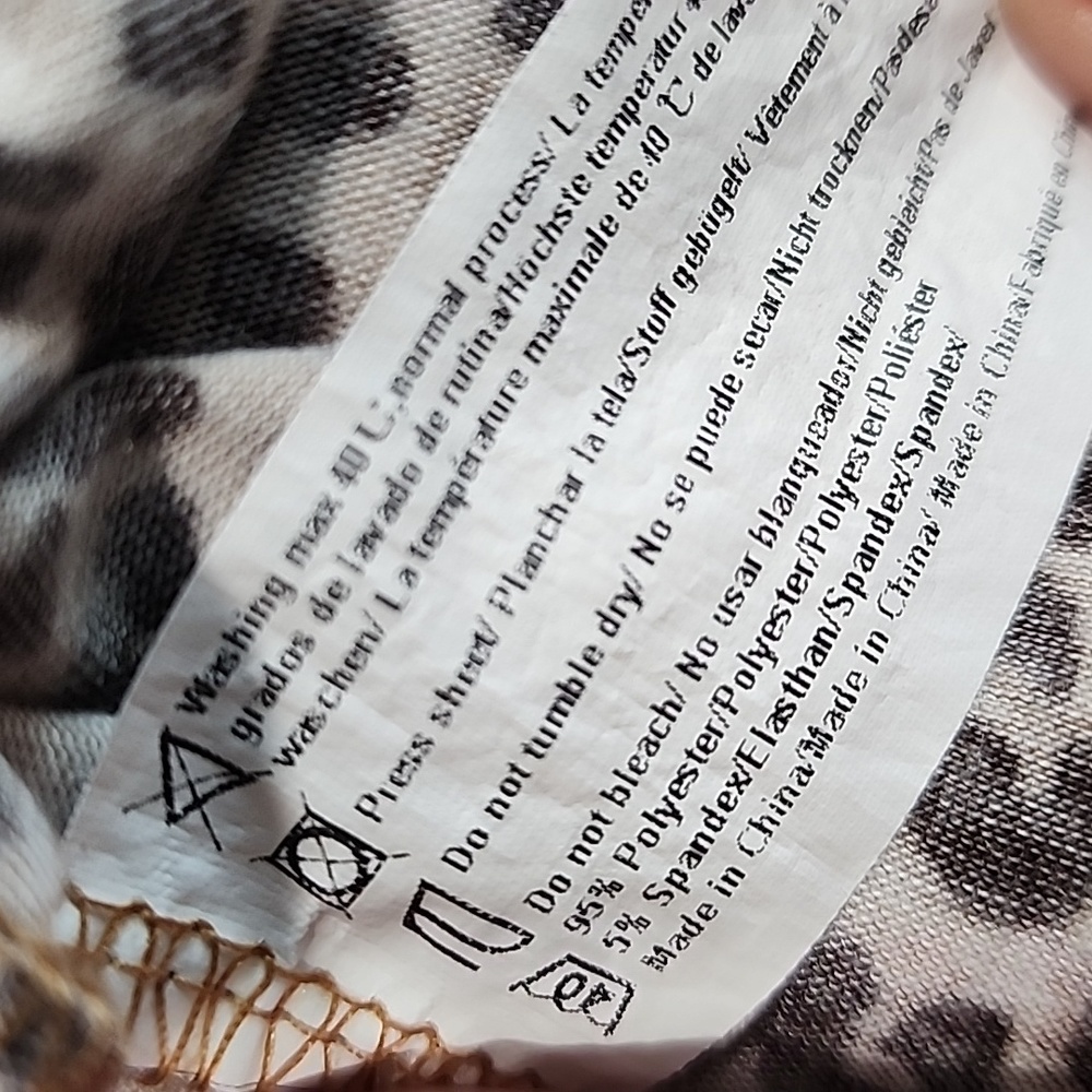 Night Gown Ekouaer Animal Print Long Night Gown. S - Picture 11 of 11